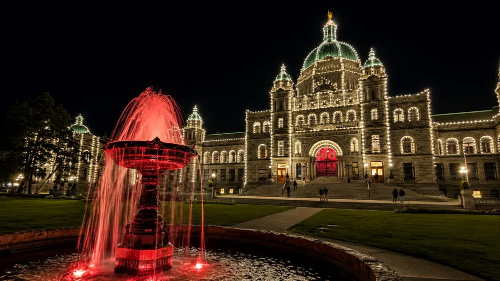 Victoria 1-Day Tour | British Charm & Coastal Gardens — photo 8